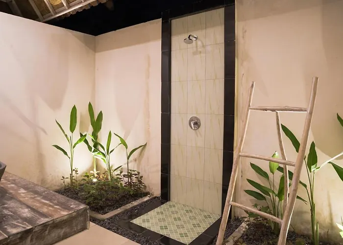 Kayuna Guest house 3*